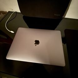 MacBook Air (Price Is Negotiable)