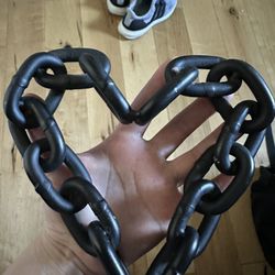 Welded Heart Of Chains