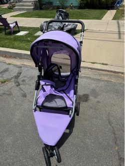 Pet Stroller ( small pet )