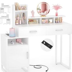 White Vanity Desk
