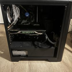 GAMING PC - CUSTOM/PRE BUILT