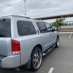Nissan Armada 2004 Tituló Limpio