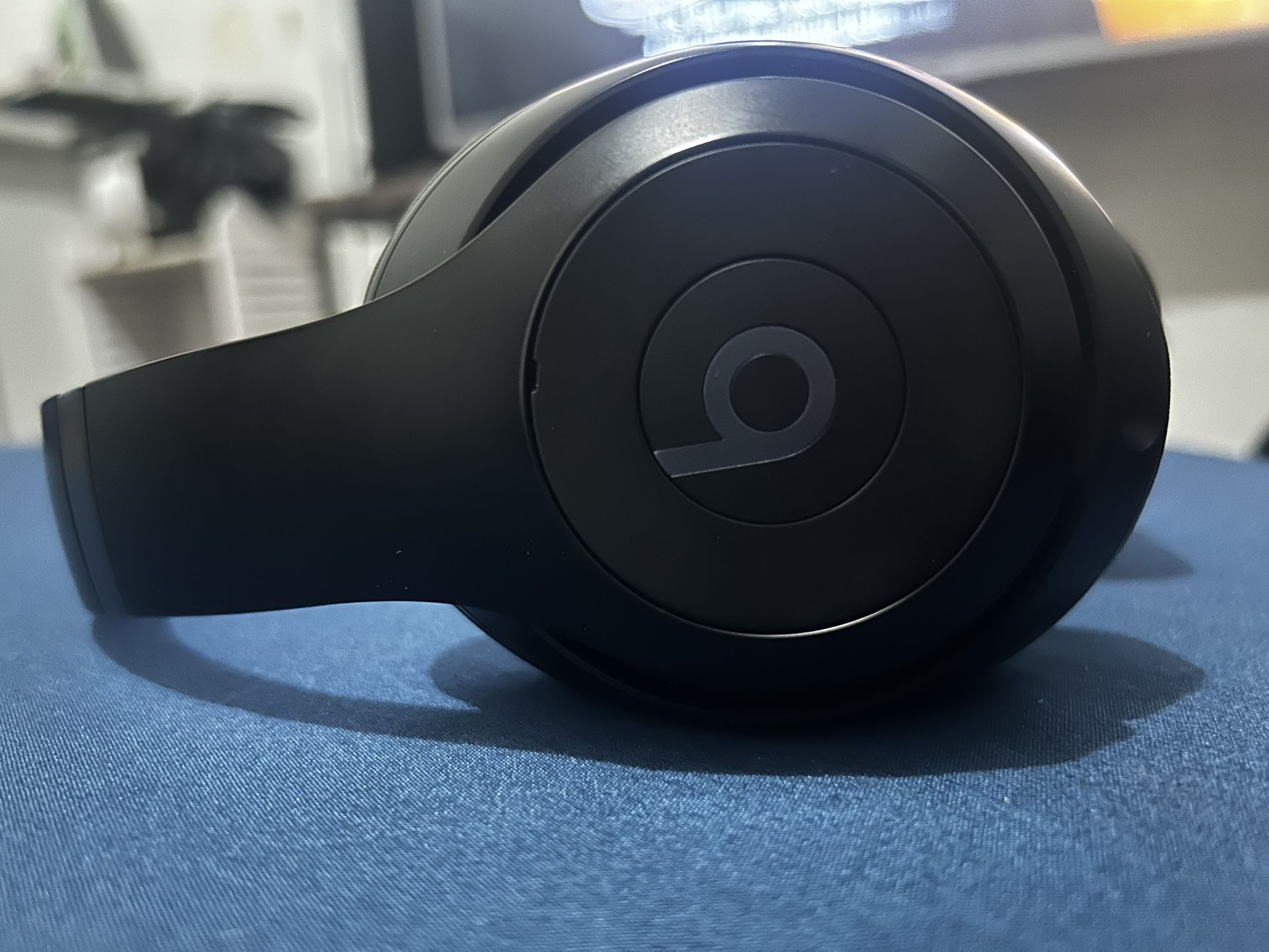 Beats Studio Pros 