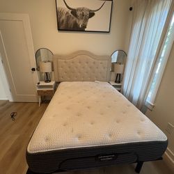 Full Sized Bed 