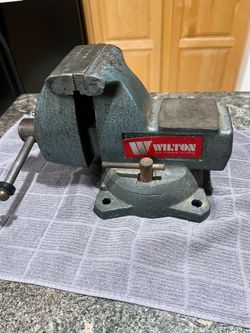 WILTON 4” Mechanics Vise