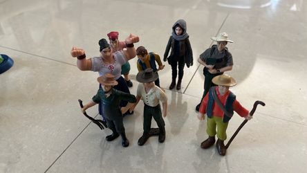 Mixed Lot of Small Plastic Figurines