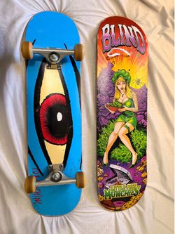 Complete board toy machine