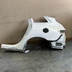 (31) 18-24 Buick Enclave Left Quarter Panel 2018 2019 2020 2021 2022 2023 2024