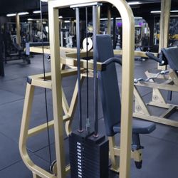 Lifefitness Shoulder Press