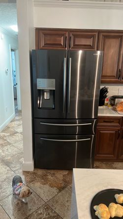 Samsung 4 door refrigerator