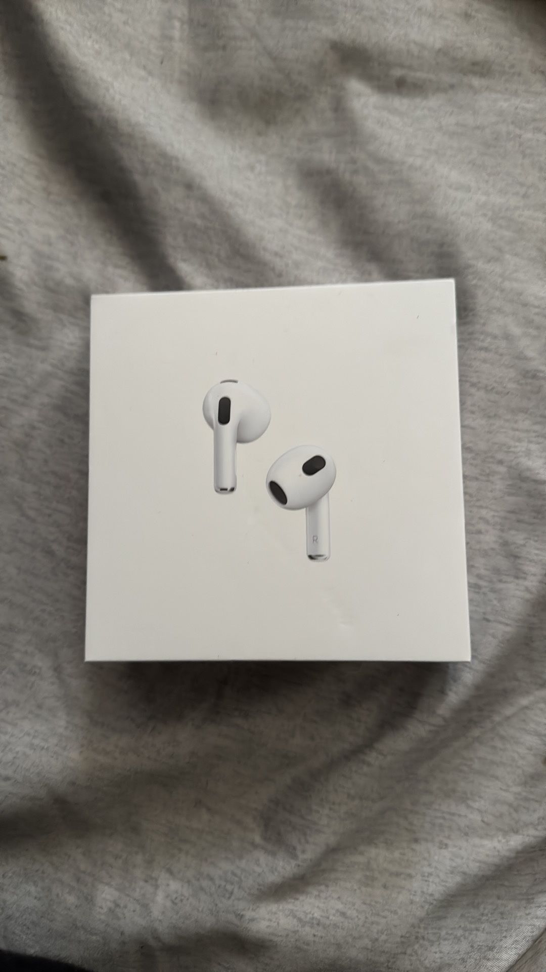 AirPod Gen 3