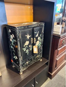 Wooden small Asian cabinet (black) - SKU: F6NQYS