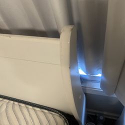 1 Twin Bed