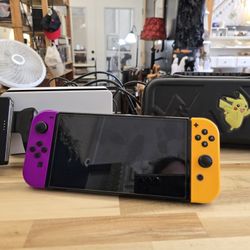 Switch OLED w/ 256 gb SD Card, Screen Protector, and Carrying Case