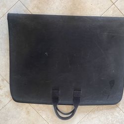 Large (27” X 20”) Art Portfolio Bag