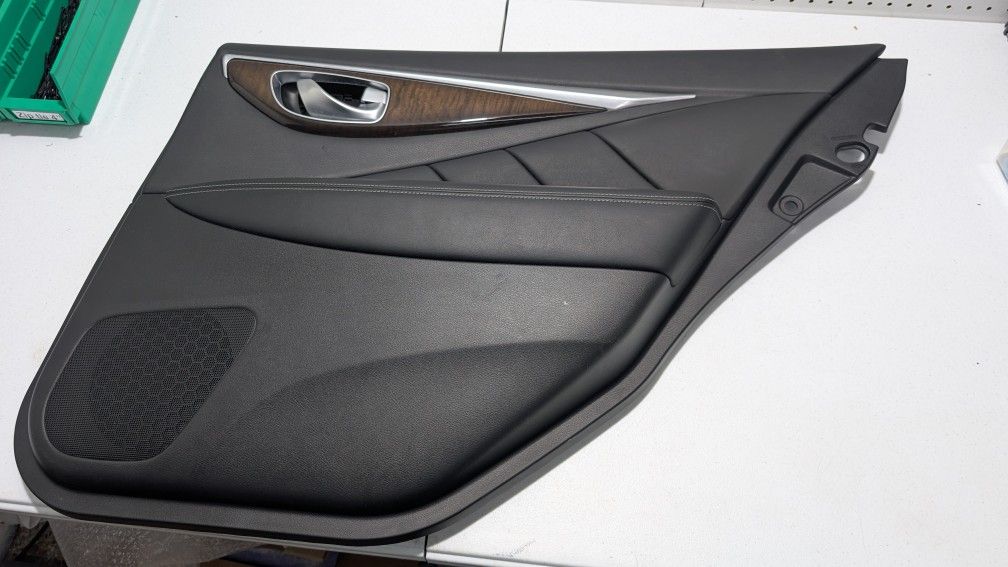2014 2015 2016 2017 2018 2019 2020 2021 INFINITI Q50 Rear Passenger Right Door Inner Trim Panel