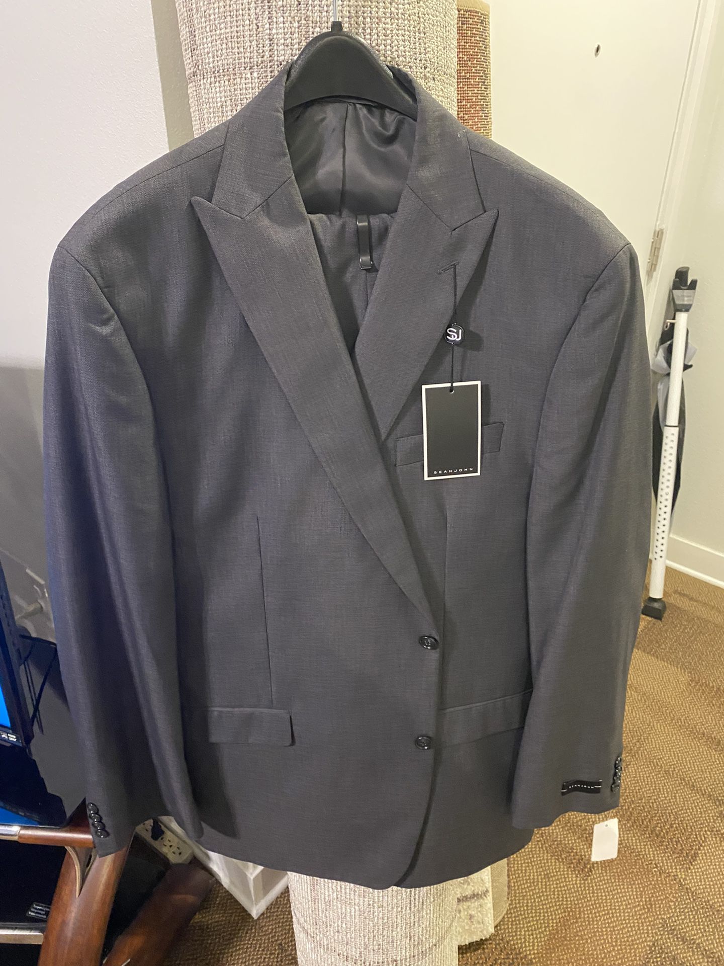 Sean John Suit for Sale in Kansas City, MO - OfferUp