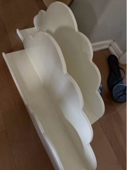 Cloud shelves