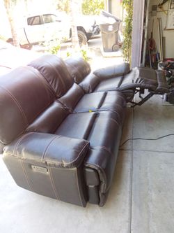 Timberland  couch with electric recliners