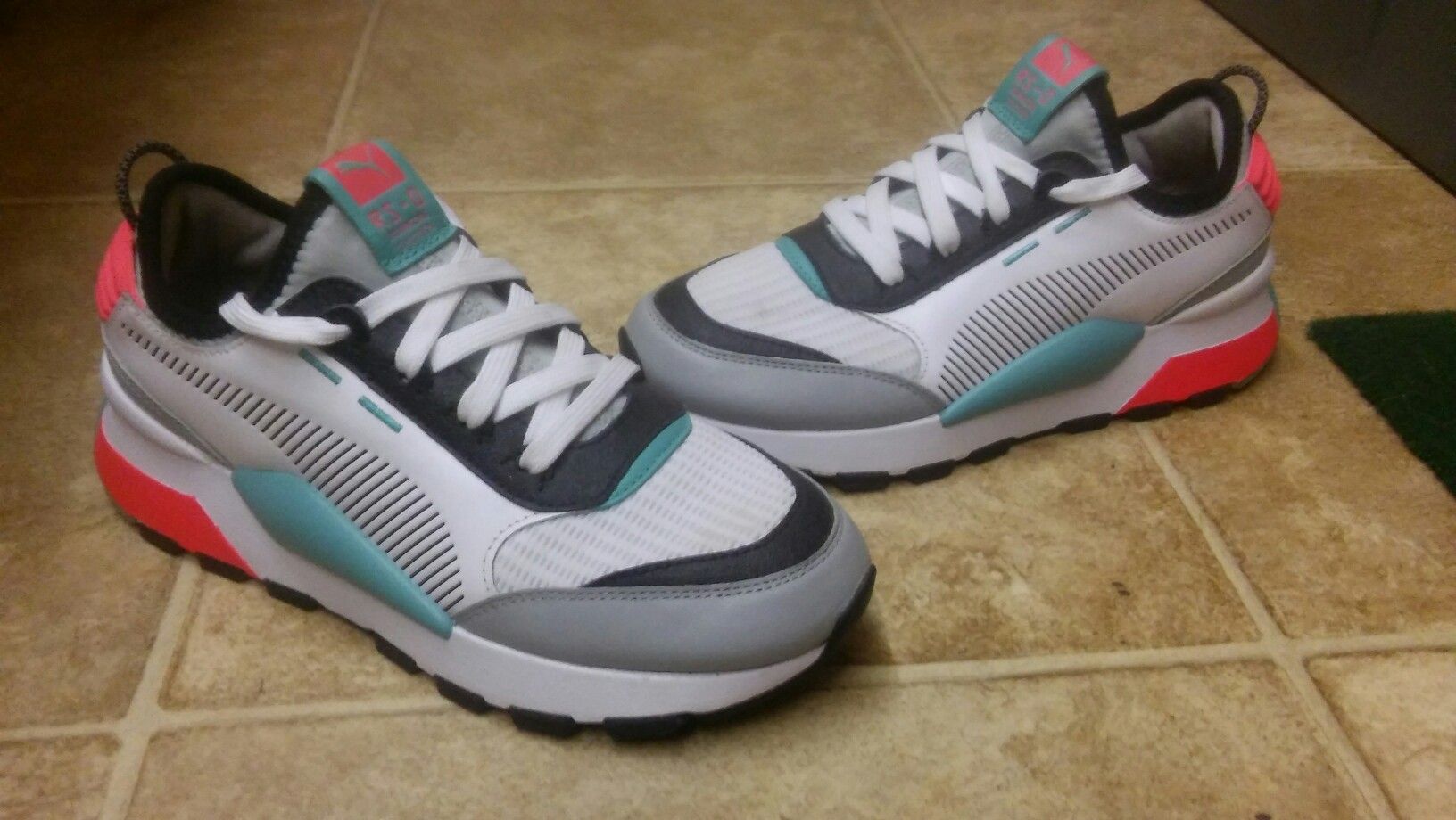 Brand new 7.5 pumas BEST OFFER