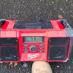 Milwaukee Job Site Radio
