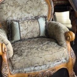 Michael Amini Eden Sofa Chair