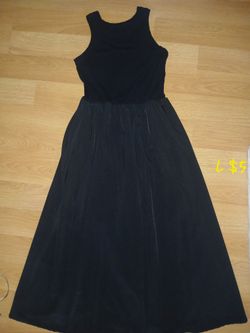 Size Large Black Dress