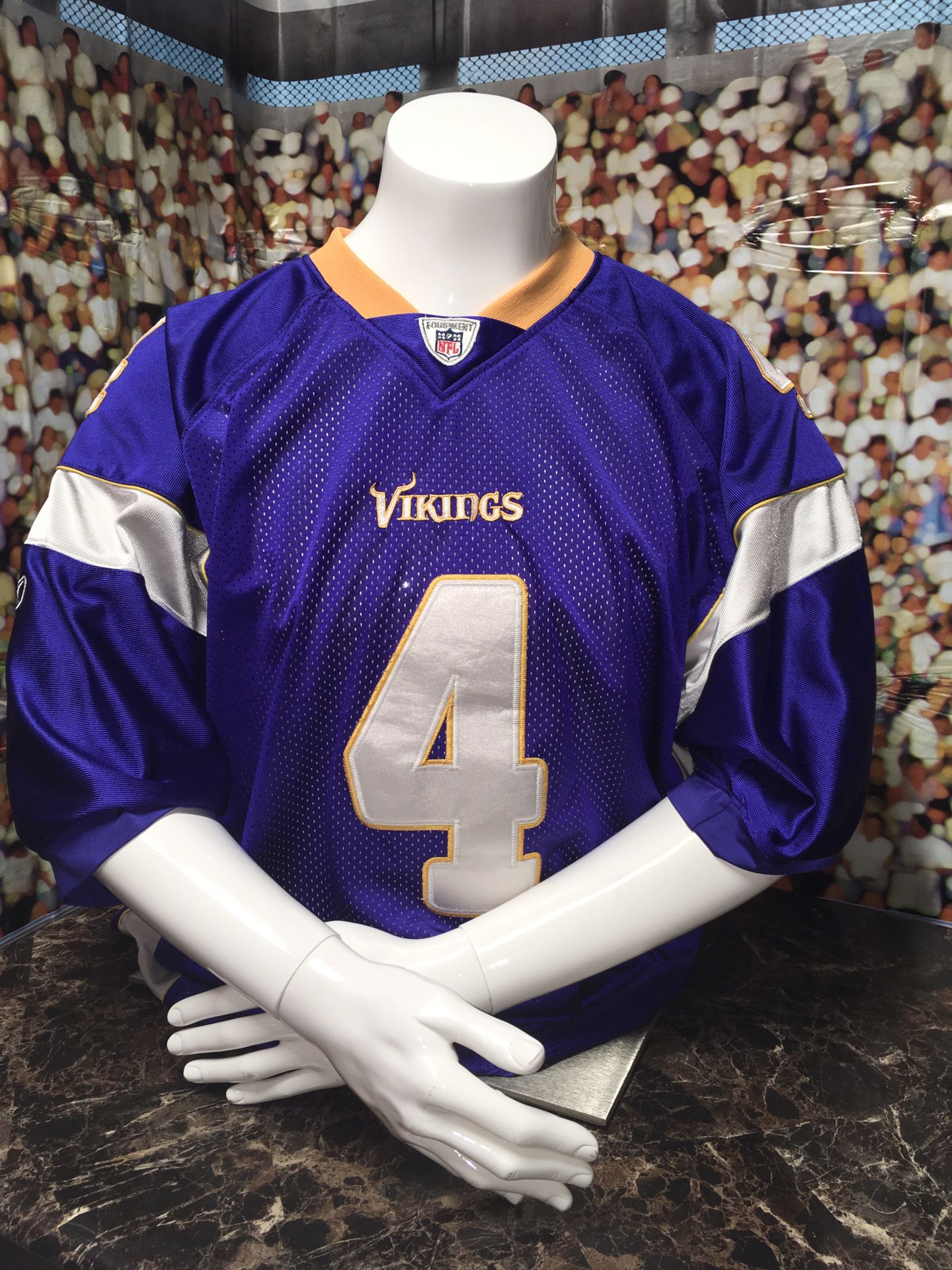 Minnesota Vikings #4 Brett Favre NFL OnField Reebok Sewn Purple Jersey 4XL(60) No rips, tears or stains Stitched/sewn Heavyweight type Please see phot