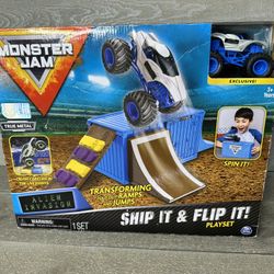 Monster Jam Ship It & Flip It Transform Playset Alien Invasion 1: 64 Scale Truck