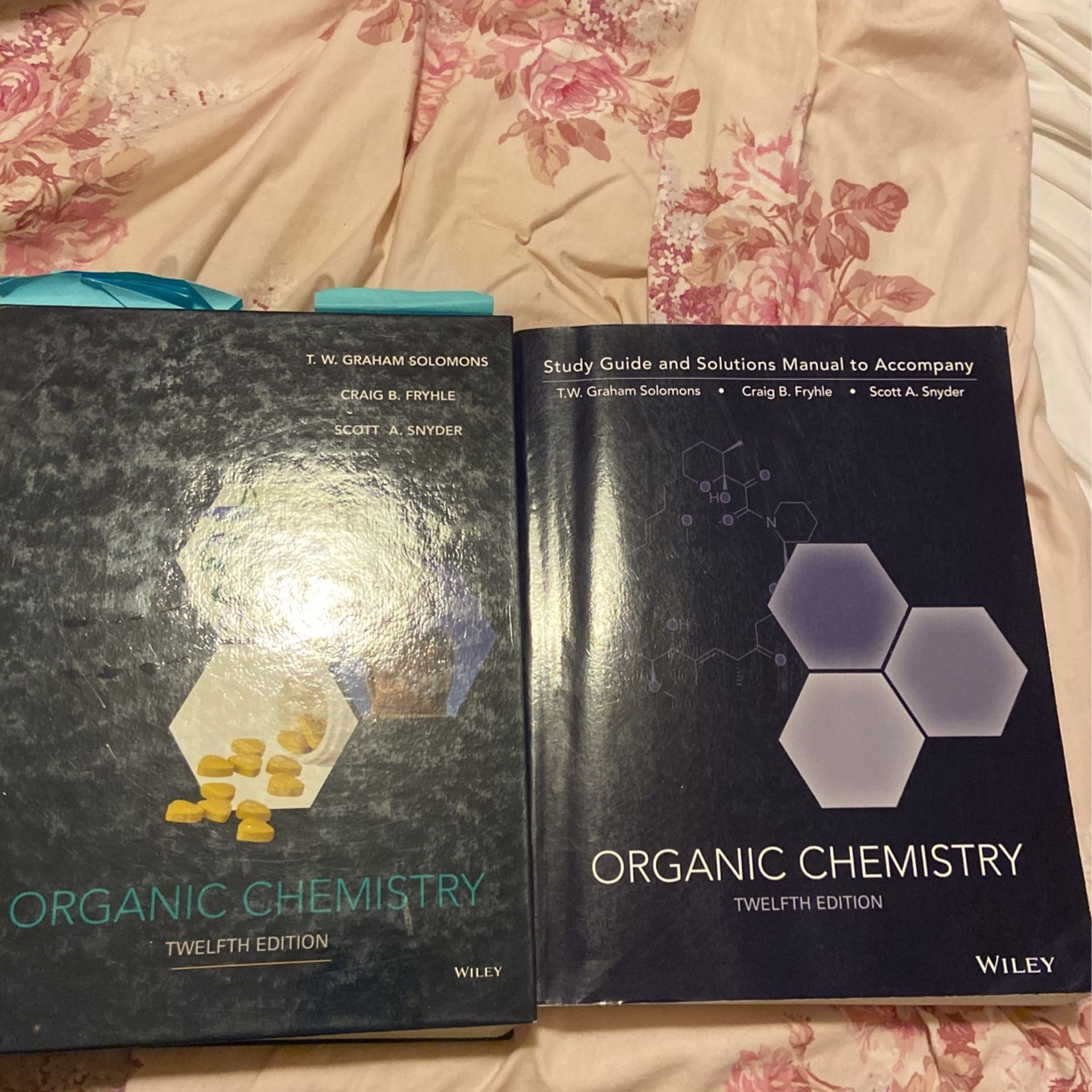 Organic Chemistry Solomon Hardcover Textbook And Solutions Manual
