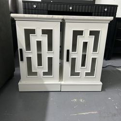 Tresanti® Kerrigan Chairside Table