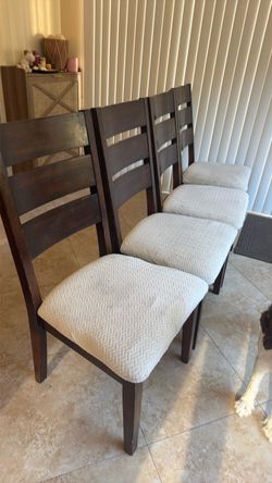 Free - 4 dinning chairs