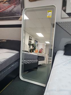 Full-Length Mirror LED / Bluetooth