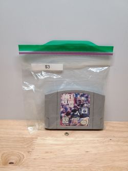 NFL quarterback club 98 n64 game