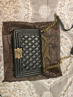 Black Purse
