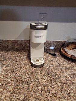 Target - Coffee Maker -White Keurig