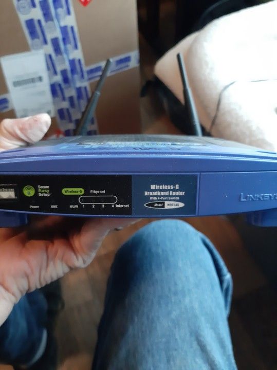 4 Port Linksys Wireless Router