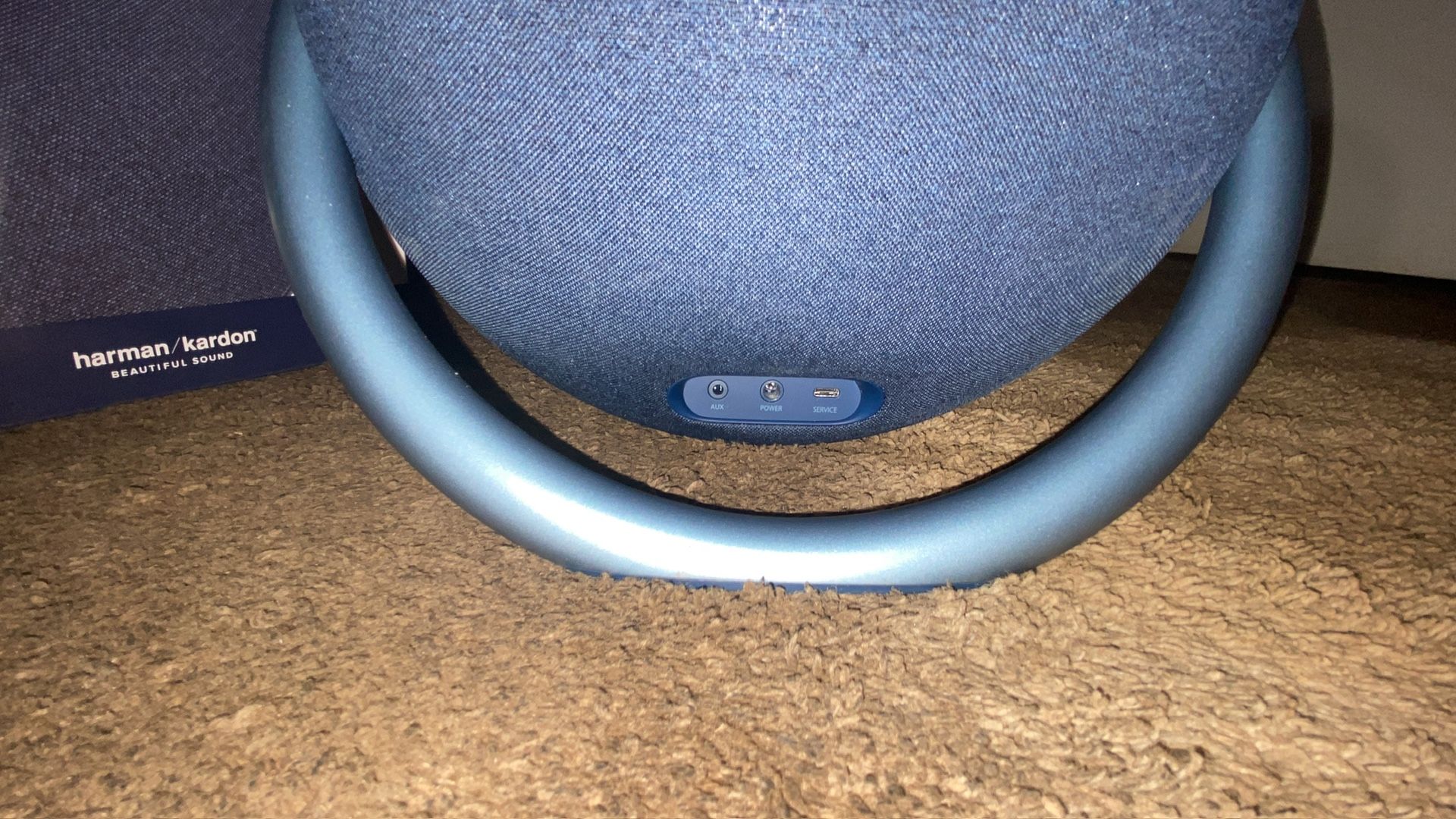 Harman Kardon Onyx Studio 7