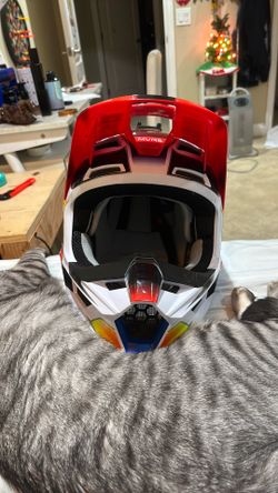 Fox V1 Youth Large Helmet