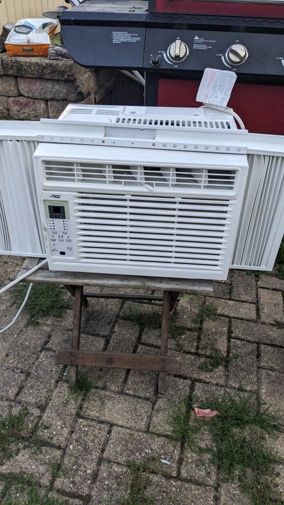 Window AC