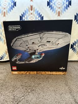 Star Trek U.S.S Enterprise LEGO