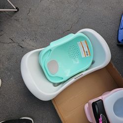 Baby/toddler Tub 