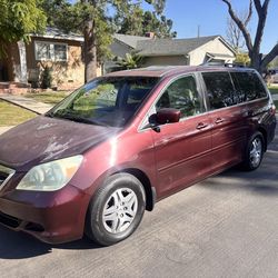 2007 Honda Odyssey Mini Van Fully Loaded Must Sell