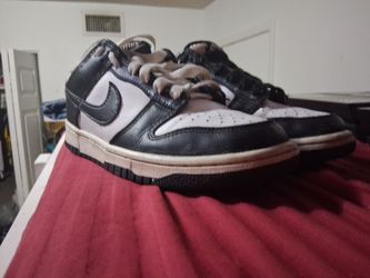 Used Nike Panda Dunks