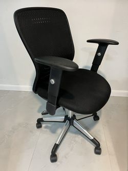 Desk Chair ($40)