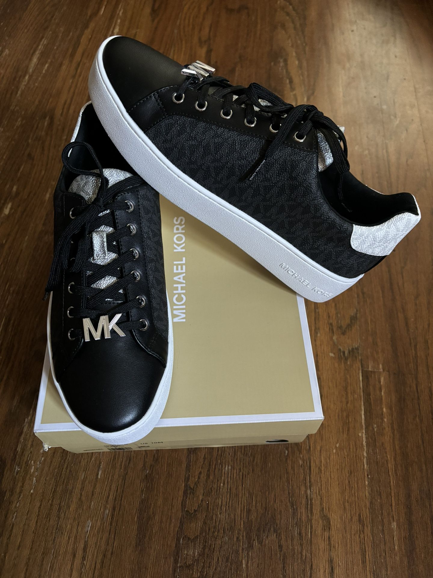 Womens Michael Kors Shoes Size 10