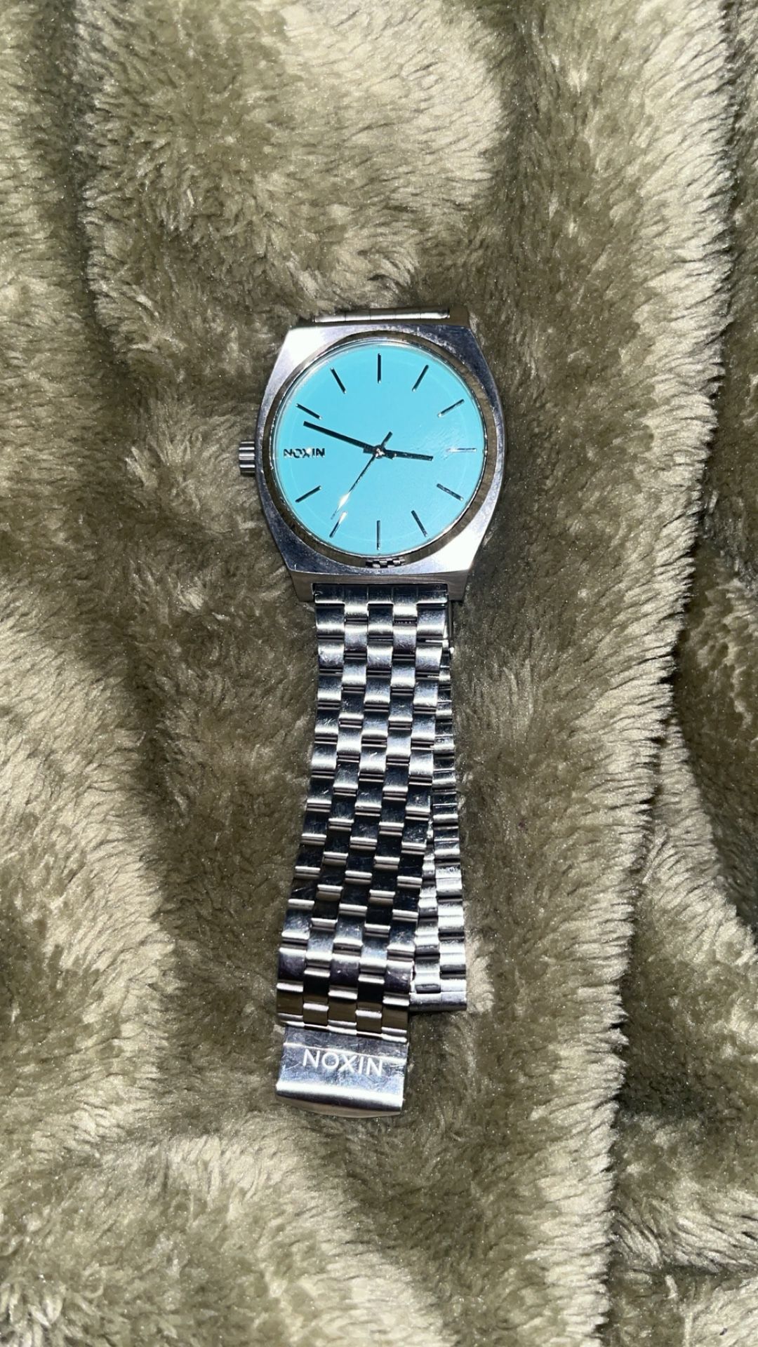 2 Men Watches