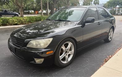 Part out ‘05 Lexus IS300