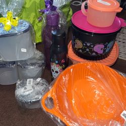 Tupperware Bundle