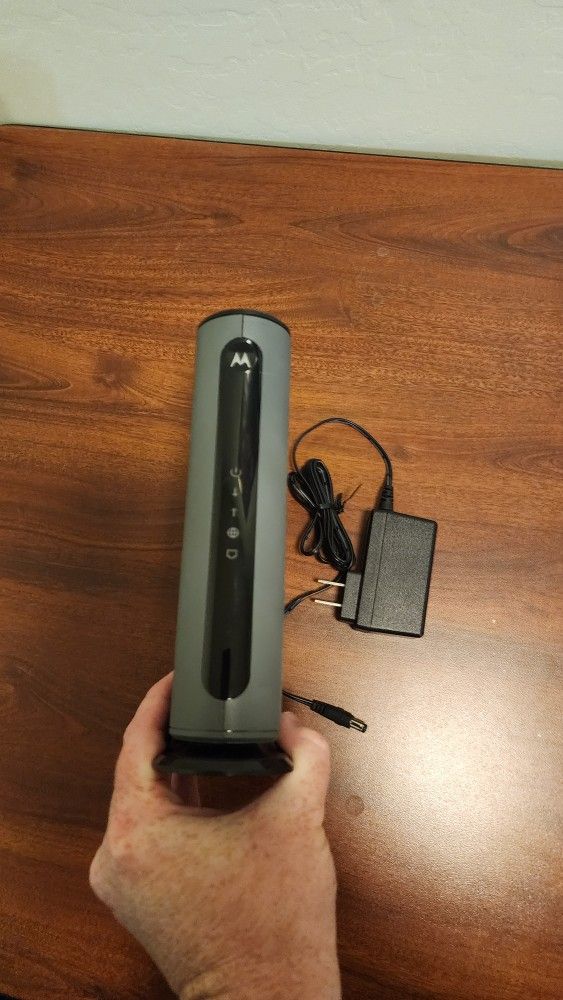Motorola MB8611 DOCSIS 3.1 CableModem 